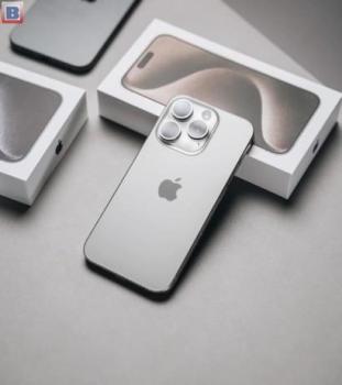 Brandnew Apple iPhone 16 Pro / Apple iPhone 15 Pro Max